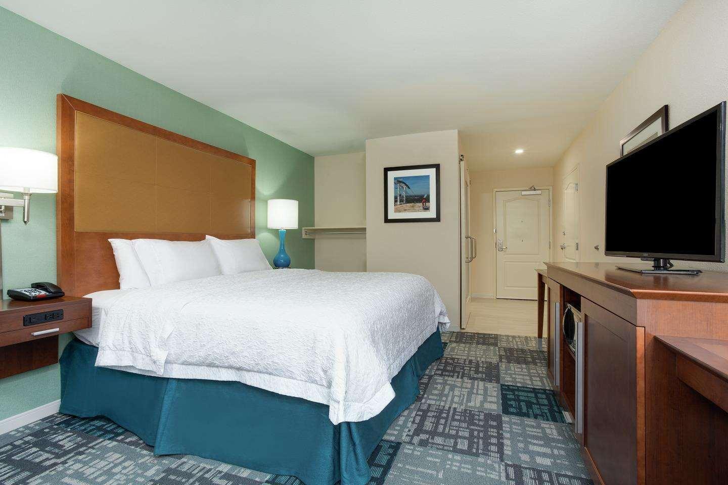 Hotel Hampton